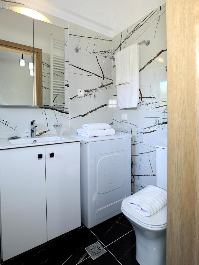 Asanis 2 Apartment Lefkada City ภายนอก รูปภาพ
